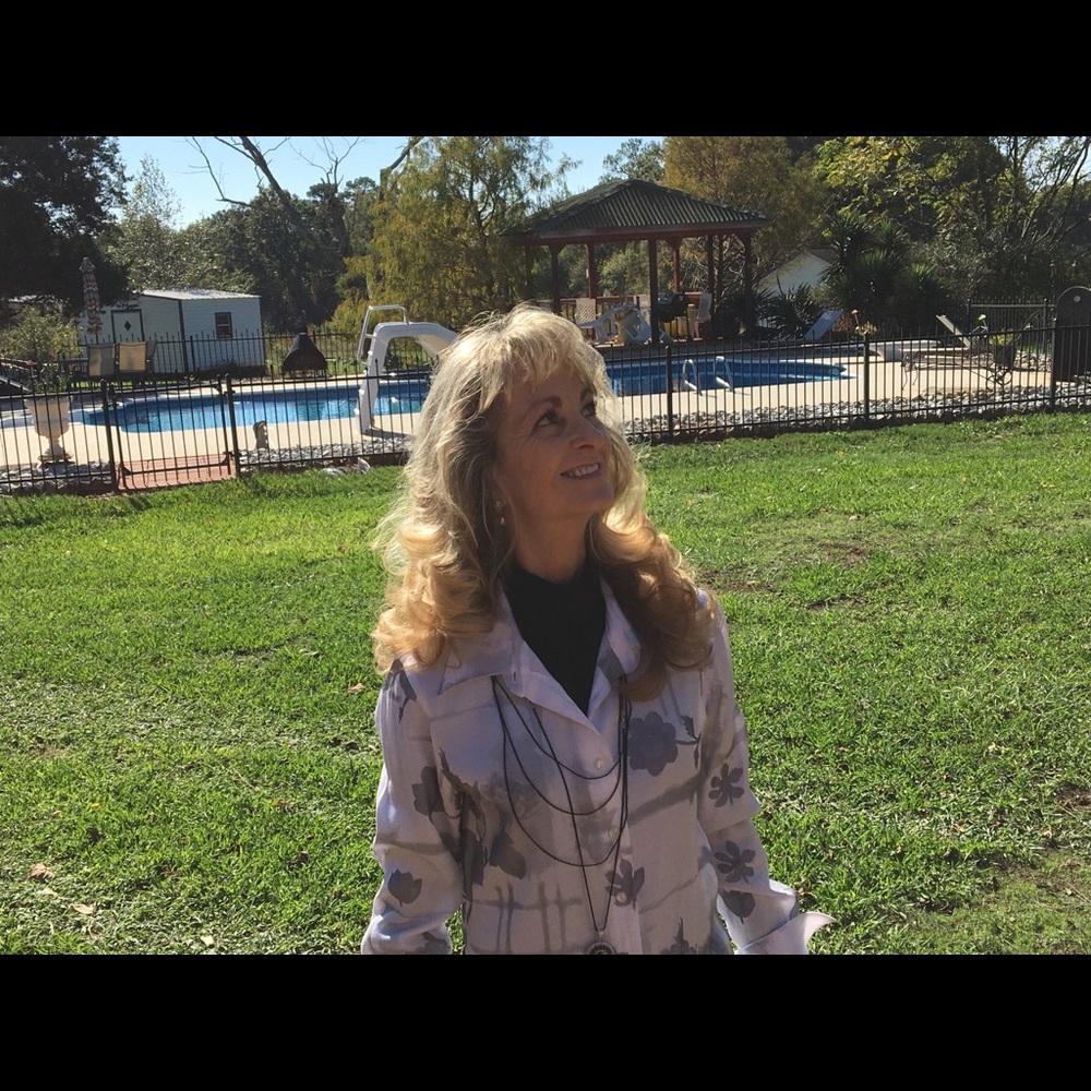 Meet your Posher, Cathy